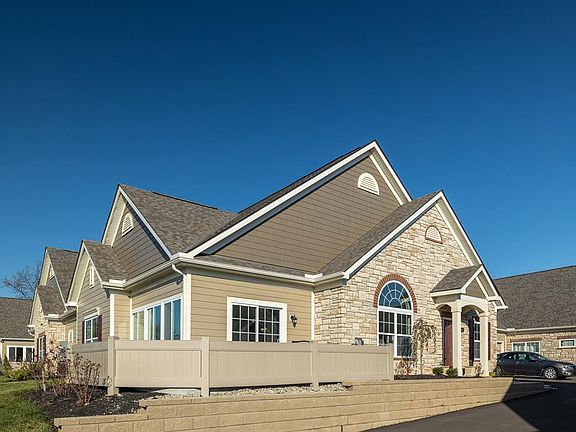 2nd image of 6747 Liberty Cir