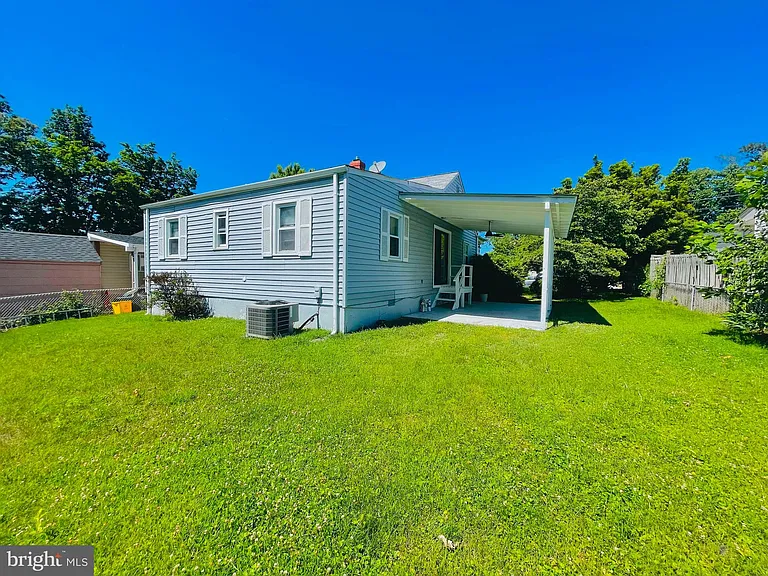 12216 Charles Rd — Photo 8