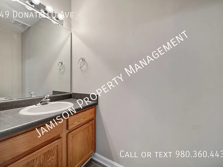 549 Donatello Ave — Photo 8