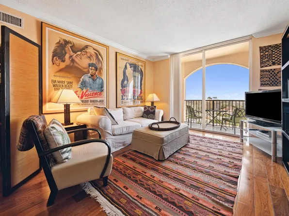 651 Okeechobee Boulevard #1208 Ph306, West Palm Beach, FL 33401