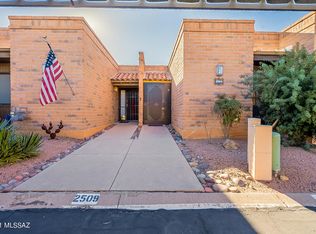 2509 S Calle De Humes, Green Valley, AZ 85622