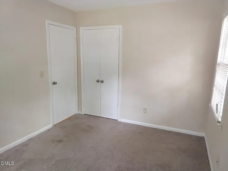 304 Holtz Ln — Photo 16