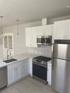 4274 23rd St - Main Image