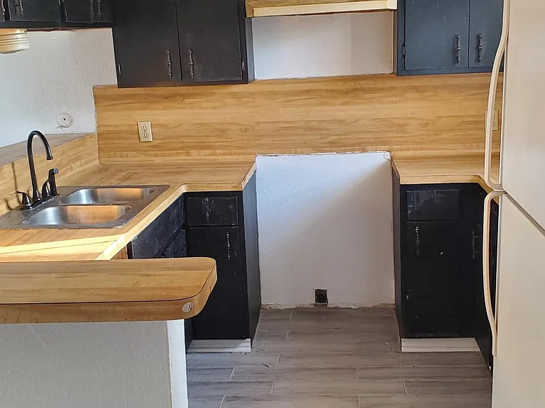 9200 W Bellfort Ave #94 — Photo 5