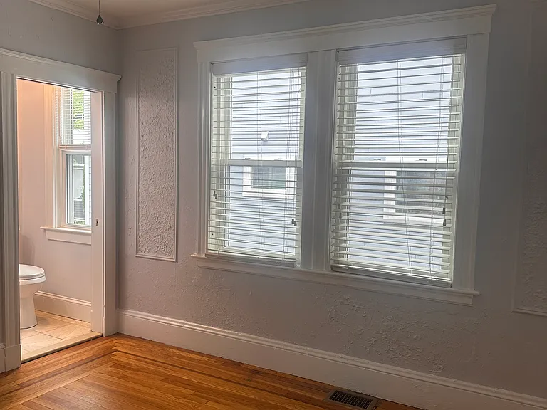 84 Lawton St #1 — Photo 16