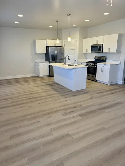 4101 S Baywood Dr — Photo 3