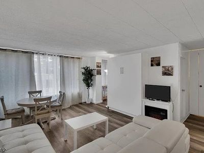 9060 Palisade Ave #208, North Bergen, NJ, 07047