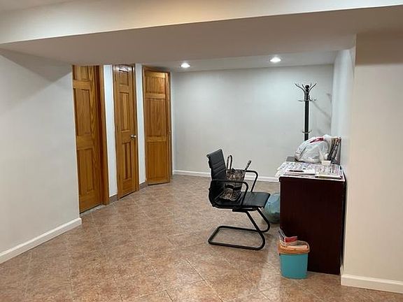 4th image of 17311 Fairchild Ave #Basement