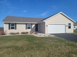 7474 Silo St, Machesney Park, IL 61115