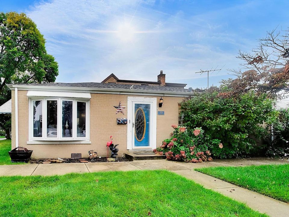 1st image of 3858 N Pontiac Ave