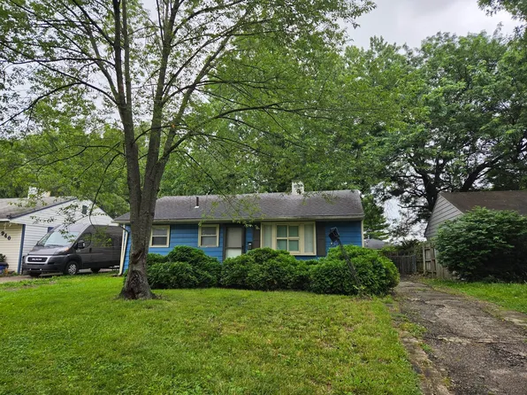 946 S Hampton Rd, Columbus, OH 43227