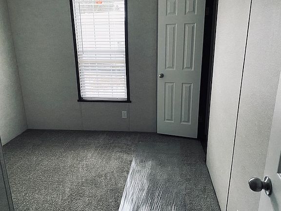 3rd image of 249 Beech Ct