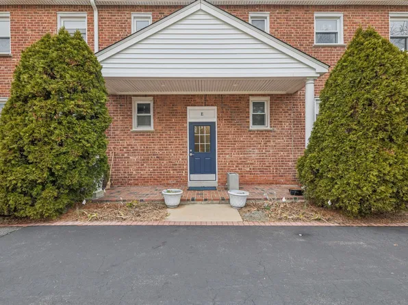 20 Gibson Avenue #4E, Huntington, NY 11743