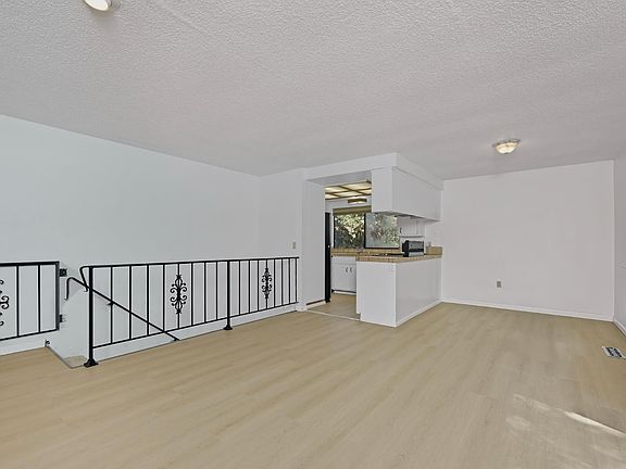 5th image of 3480 Bergesen Court