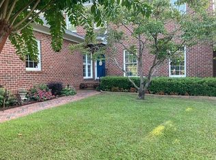 1328 Longleaf Dr, Fayetteville, NC 28305