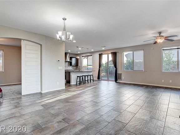 4th image of 6196 Jennings Cove Ct