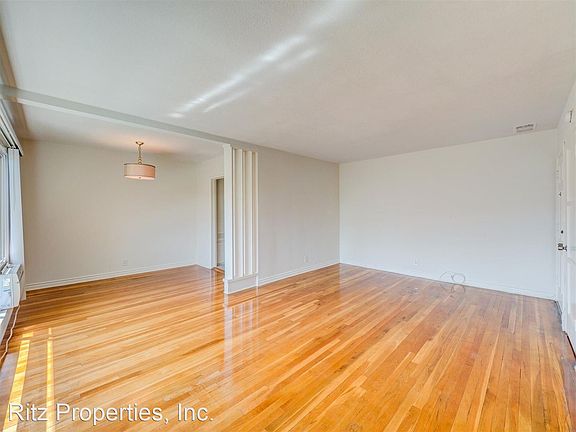 2nd image of 1226 N Laurel Ave APT 203