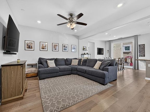 4th image of 1160 Lavande Dr