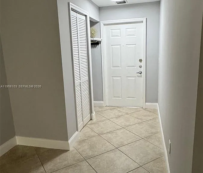 3215 NE 184th St #14208 — Photo 5