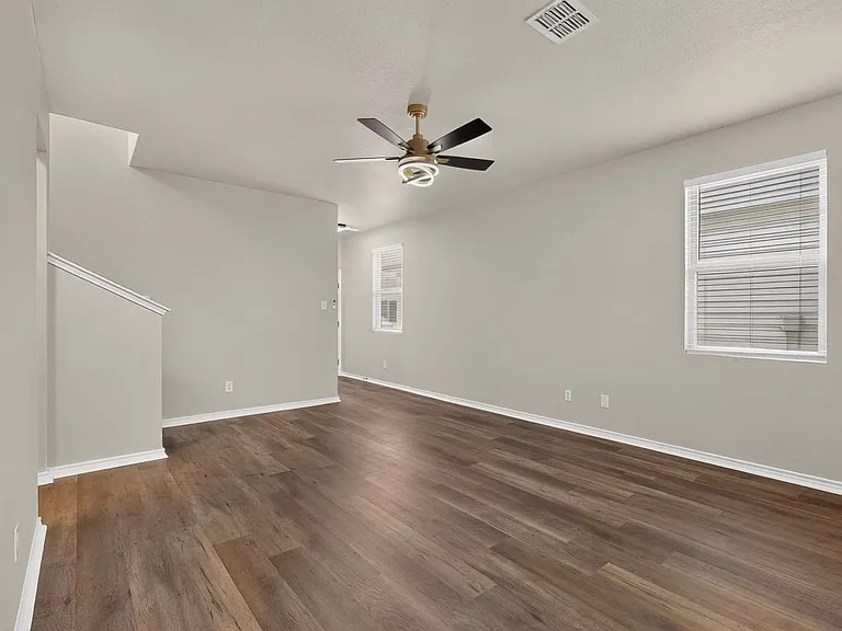 10423 Green Pr — Photo 6