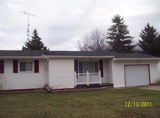 3293 Southgate Dr, Flint, MI 48507