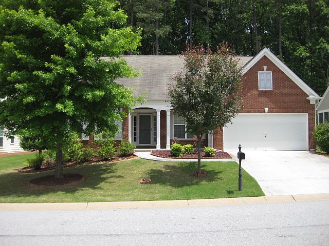 1st image of 168 Churchcliff Dr