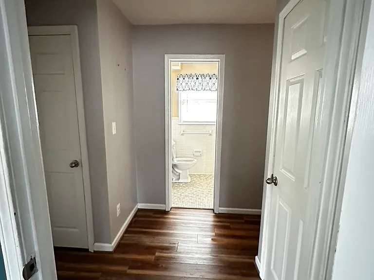 2120 Sandlewood Ln — Photo 9