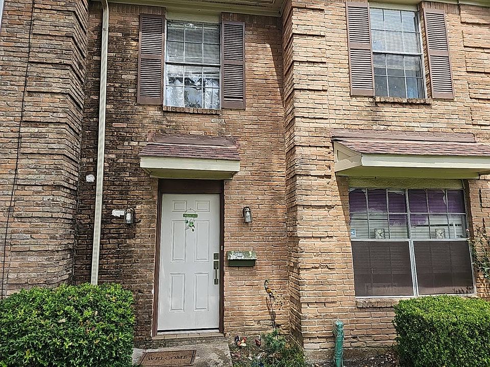 1st image of 1035 Willow Oaks Cir