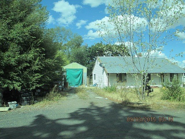 2nd image of 2027 E Devoe Ave