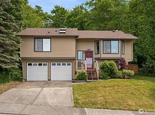 1417 S 263rd Pl, Des Moines, WA