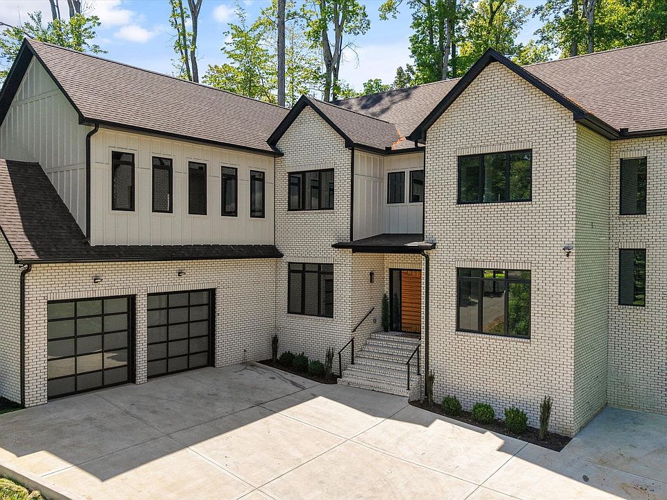 1st image of 1135 Oak Chase Blvd