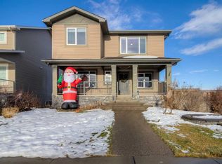 541 S Aquitania Blvd W, Lethbridge, AB T1J 5G6