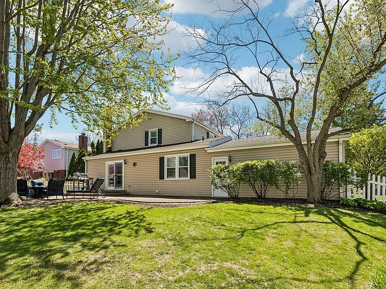 509 Ticonderoga Ln — Photo 41