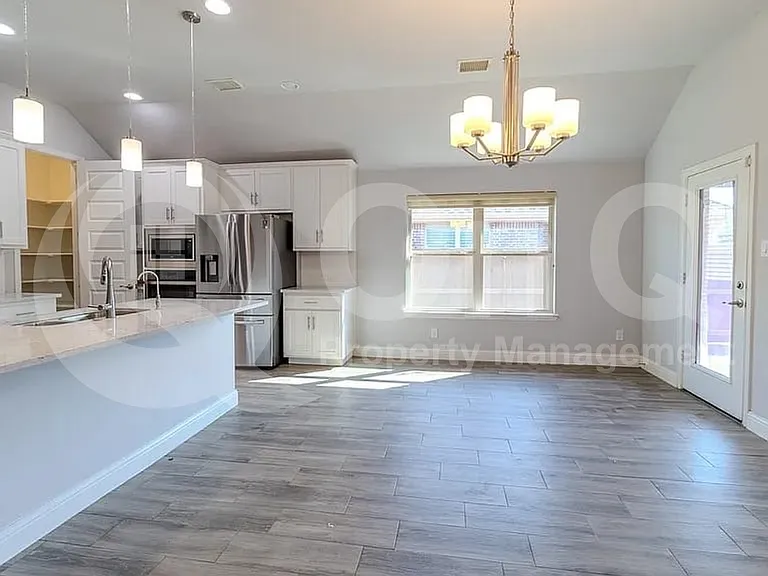 3215 Mattie Grey Ln — Photo 9
