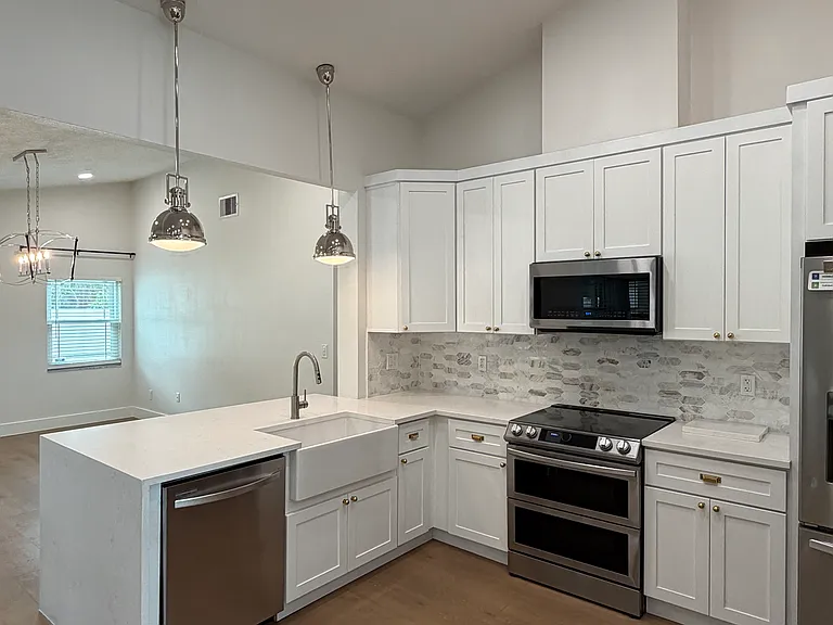 10769 Oak Glen Cir — Photo 11