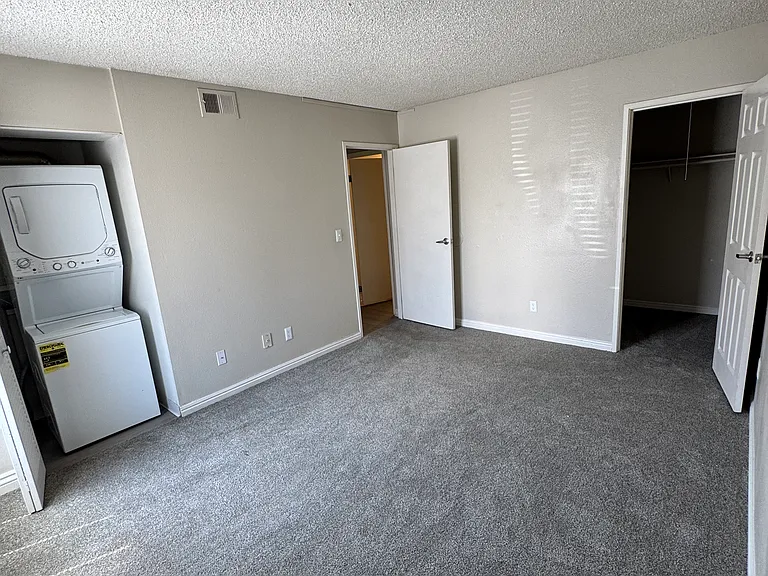 Enclave at Redwood — Photo 42
