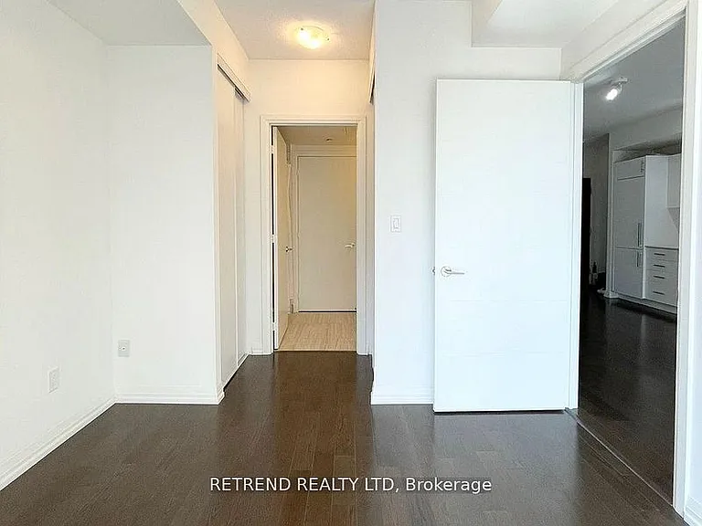 460 Adelaide St E #2109 — Photo 26