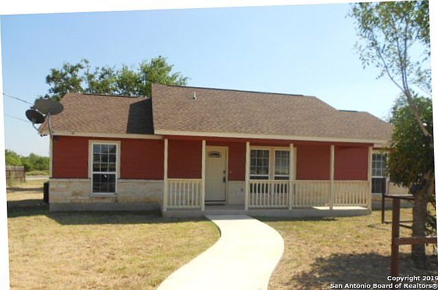 1st image of 616 E Nueces St