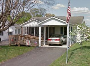 614 Pactolas Rd, Johnson City, TN 37604