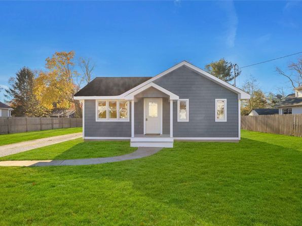 Farmingville Real Estate Farmingville NY Homes For Sale Zillow