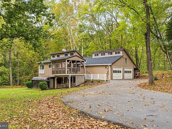 2nd image of 6012 River Rd