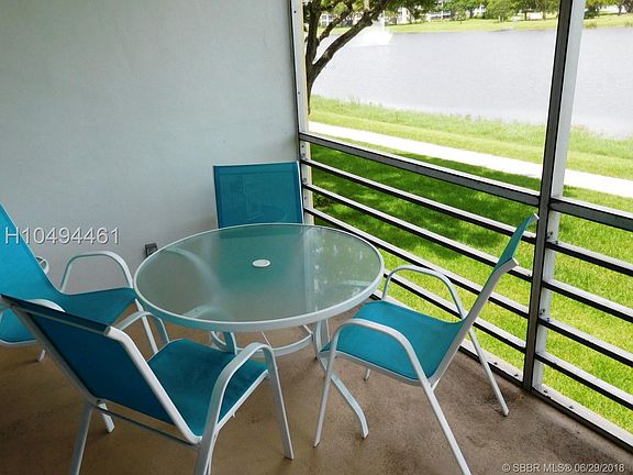 3rd image of 2751 N Palm Aire Dr APT 207