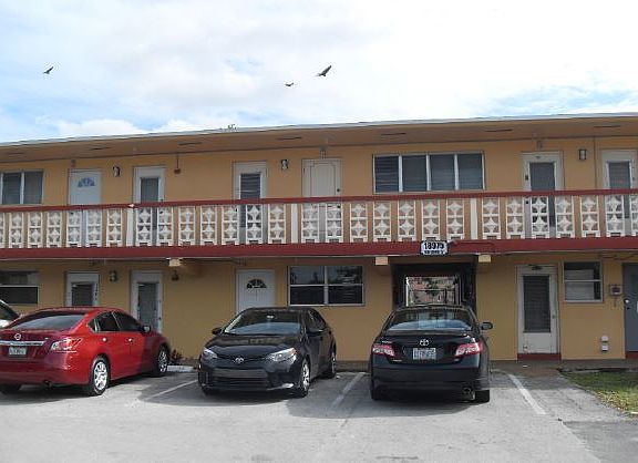 2nd image of 18975 NE 2nd Ave APT 1225