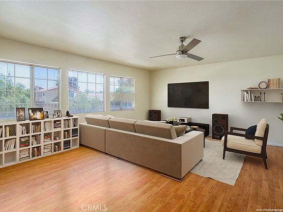 5th image of 12582 Eaton Ln