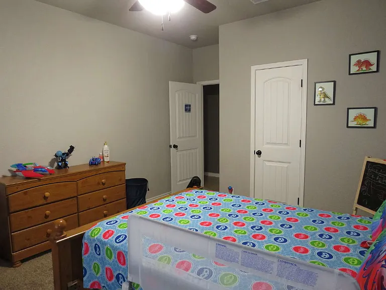9805 Kaitlyn Dr — Photo 13