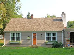 4 Heather Hl, Westport, CT 06880