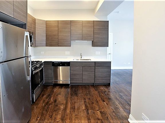 4th image of 2758 N Richmond St W #2945-2W