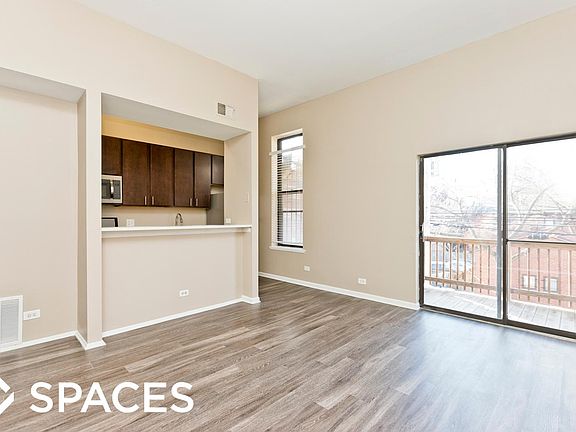 4th image of 1816 N Halsted St APT 2