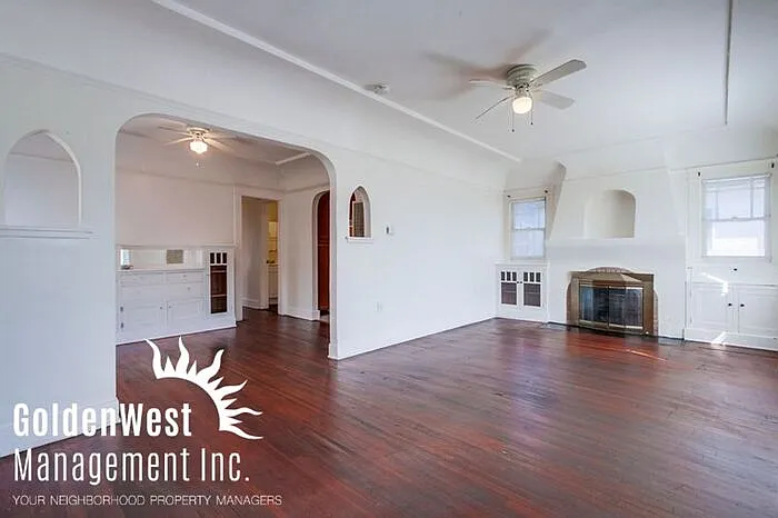 3 bed, 2.0 bath, 1469 sqft, $3,700 — Photo 4