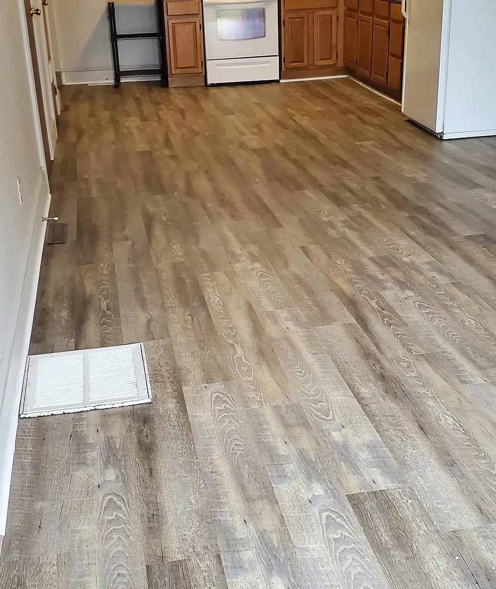 3 bed, 1.5 bath, 1080 sqft, $1,350 — Photo 3